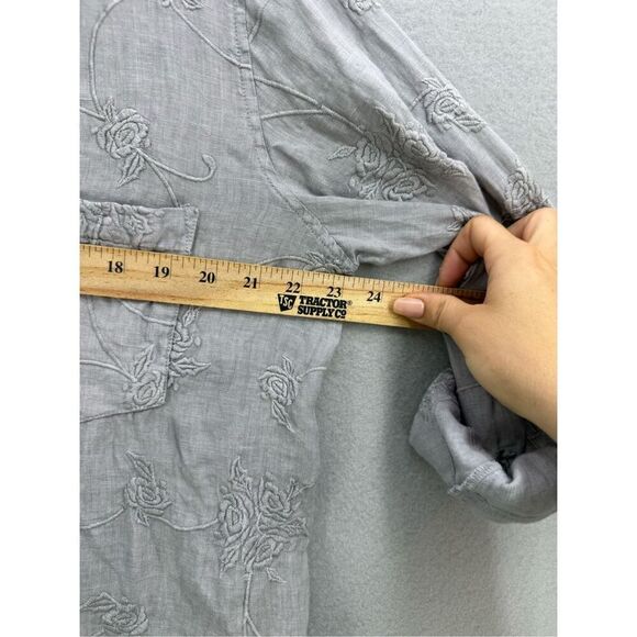 Karyn Seo Womens Gray Linen Embroidered Roll Tab Sleeve Button Up Shirt Sz Large - Picture 8 of 10